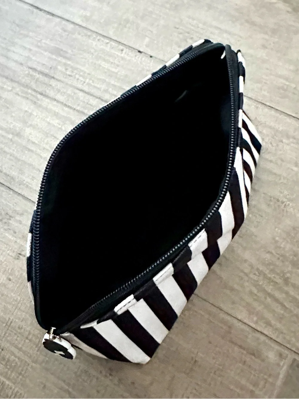 Alice + Olivia x FabFitFun Positano Black White striped pencil makeup Bag Pouch